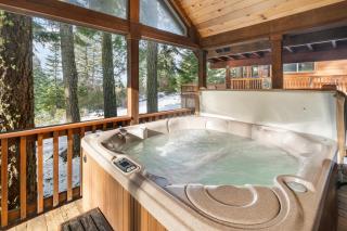 The Cabins at Hyatt - Ashland - 0