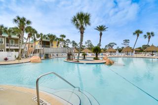 Family-Friendly Pensacola Home Less Than 1 Mi to Beach! - Pensacola - 0