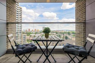 Khayat Homes - The Ferry - Two Bed - Londra - 9