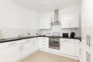 Khayat Homes - The Ferry - Two Bed - London - 3