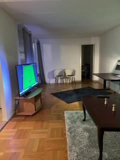Home Stays-Private Rooms in a Villa Near City for families/Individuals - Stoccolma - 8