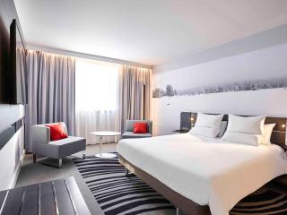 Novotel Paris Coeur d'Orly Airport - Orly - 2