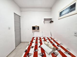 Casa compacta há 1 km da praia de Stella Maris, AC, Wi-Fi, mercado em frente! - 4