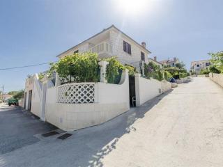 Apartments by the sea Postira, Brac - 22356 - Postira - 9