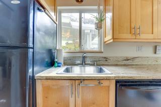Carlsbad Bungalow Patio, Hot Tub, Close to Beach! - Carlsbad - 4