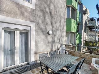 F2 avec terrasse, proche Thermes, animaux acceptés, wifi, parking - FR-1-451-25 - Lamalou-les-Bains - 9