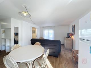 Charmant F2 avec Terrasse, Proche Thermes et Centre-Ville - Animaux Bienvenus, Wifi Inclus - FR-1-451-205 - 6