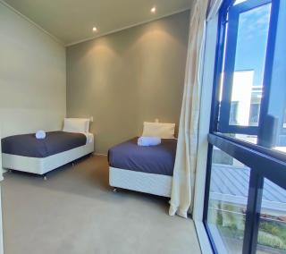Mount Stunner with King Beds - Mount Maunganui - 6