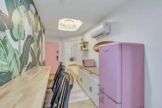 Salt & Sea Inn Unit A-1 Bed 1 Ba Condo w/Pool - Tybee Island - 9