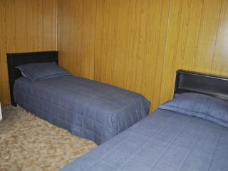 Stoneybroke - Couch Beach - The Pines - 3