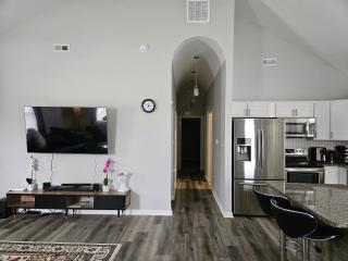 New 3BD Home Near Downtown Indy - Indianápolis - 3