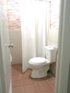 Elegant 2BR Condo with Pool & WIFI - Anabu Primero - 1
