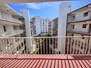 Apartamento en Roses, 2ª línea de playa, con terraza, WIFI y parking comunitario - ES-258-31 - 5