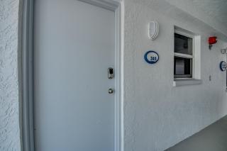 Beach Villas 203 - Fort Myers Beach - 7