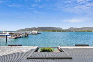 Lux Waterfront - prime location Pool Gym & Sauna - Cairns - 4