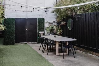 Your home on Smith St Collingwood Melbourne with parking - 6