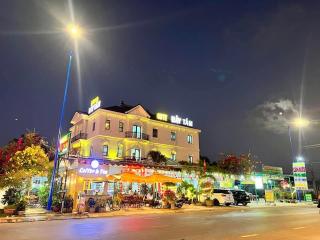 Khách Sạn Bảy Tâm Khách Sạn Gần Dinh Thầy Thím Biển LaGi - La Gi - 0