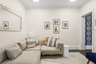 Comfy 2-Bed Apartment with AC throughout - Sydney - 8