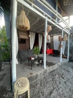 Beachfront house - Anilao - 4