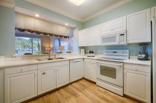 Gulfside 108 - Ground Floor Beachfront Retreat - Destin West - Fort Walton Beach - 2