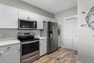 Destin West Gulfside 510 - Amazing Beach Views - Beach Service - 1