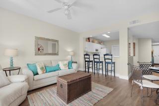 Destin West Gulfside 506 - Amazing Beach and Pool Views! - Fort Walton Beach - 4