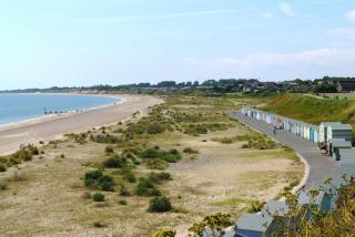 Great 4 Berth Caravan For Hire In Suffolk At North Denes, Ref 40149Nd - Lowestoft - 3
