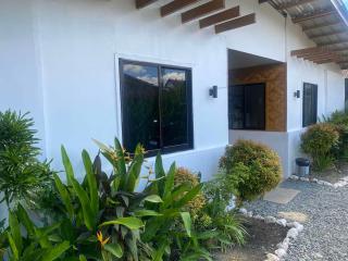 Bonzu Homestay - General Luna - 8