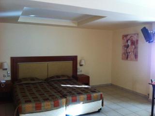 Avantis Suites Hotel - Eretria - 9