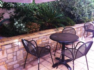Avantis Suites Hotel - Eretria - 7