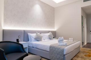 eStay Hotel - 5