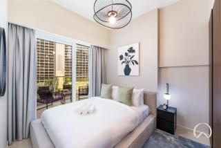 Oraya - Canal-Side Comfort Close Burj Khalifa & Dubai mall - Dubai - 8