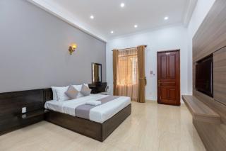 Palm Villa 37 - 6 bedrooms & Pool in VungTau Beach - Vũng Tàu - 2