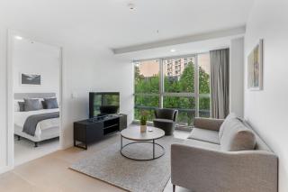 Modern Apartment & Parking - Central & Quite - Auckland - 9