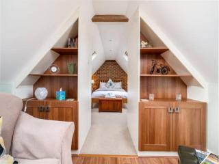 Tranquil Chilterns Farm Hideaway - Pass the Keys - 9