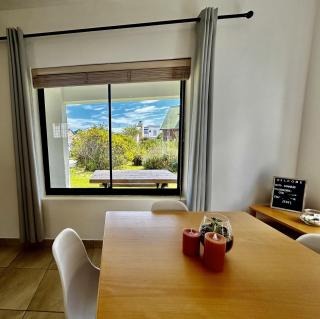 Happy Place Pringle Bay - 9