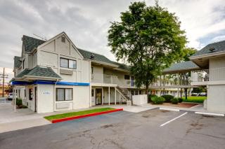 Motel 6-Wheat Ridge, CO - West - Denver North - 9