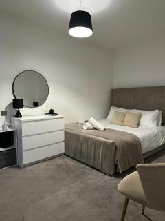 Beautiful 1-Bed Apartment in Birmingham - Solihull - Birmingham - 3
