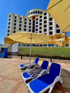 Oceanic Khorfakkan Resort & Spa - Khor Fakkan - 8