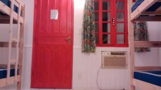 Leo's Clan Beach Hostel - 6