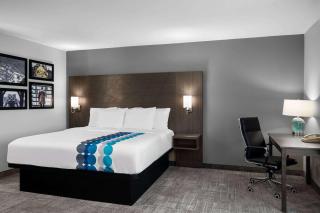 La Quinta Inn by Wyndham Indianapolis Airport Executive Dr - Indianápolis - 4