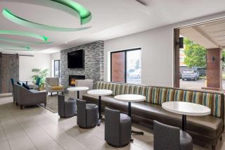 La Quinta Inn by Wyndham Indianapolis Airport Executive Dr - Indianápolis - 8