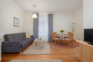 Charming Apartment Located near the Promenade in Świnoujście by Noclegi Renters - 2