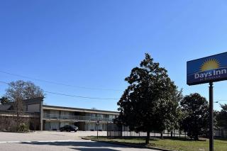 Days Inn by Wyndham Monroe NC - Monroe - 1