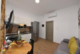 A comfy studio with hot tub - Drapaniás - 6