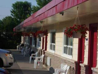 The Silver Birch Motel - 7