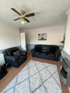 March-2Bed Apt - Family Friendly - Pet Friendly - March - 3
