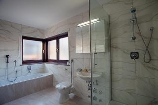 Eisberg Gästehaus & De Luxe Appartements - 7