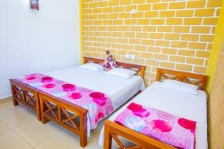 SHYNI Guest House - Hikkaduwa - 0