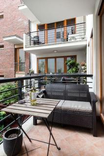 Downtown peace apartment (BALCONY,AC,PARKING) - Budapest - 7